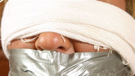 Gorgeous Flight Attendant Courtney Squirming Around Her House Nude Blindfolded And Massively