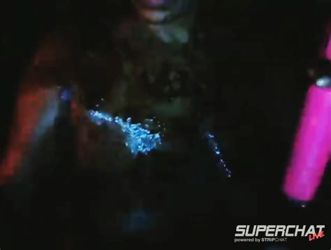 Stripchat Girl Cupid Of Hearts Nude Boobs On Chocolate