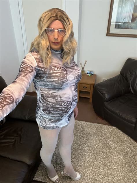 Amateur Crossdresser Kellycd2022 Sexy Milf In White 28 Pics XHamster