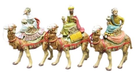 Collectible Figurines Fontanini By Roman Three Kings On Camels Set 3