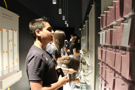 Members of the Children's Parliament Visited War Childhood Museum