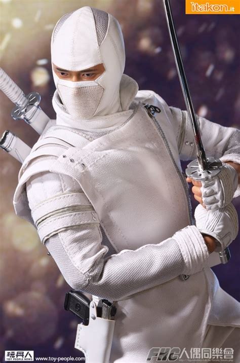 G I Joe Retaliation Mms Storm Shadow Di Hot Toys Galleria Fotografica Itakon It