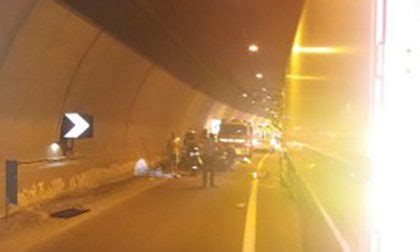 Incidente In Galleria Statale 38 Chiusa Prima La Valtellina