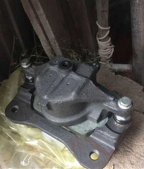 Скоба дискового тормоза на Газель Вся Россия | Автозапчасти | Festima ...