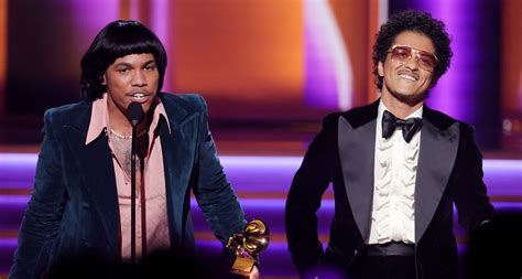 What Music Industry Legends REALLY Think About Bruno Mars's Talent Image 11