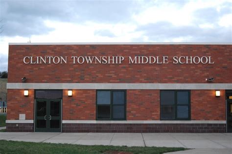 Prosecutor: Clinton Township school board violated Open Public Meetings