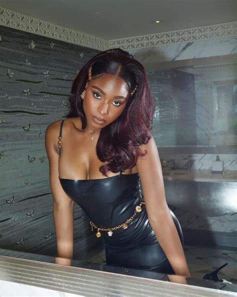 Belleza El labial nude perfecto para ti según tu tono de piel Maquillaje Labiales Nude