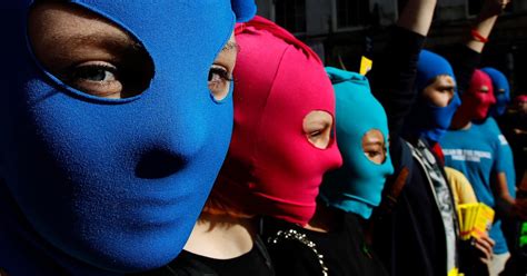 Pussy Riot Furia Feminista Contra La M Quina