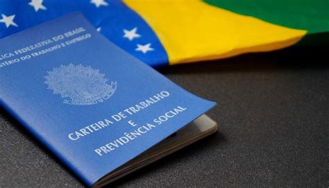 O Que E Regime Celetista - Regime Celetista: O Que é, Como Funciona, Vantagens