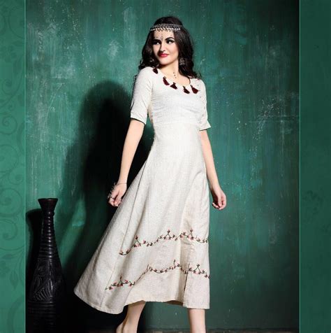 Nasha Apparels