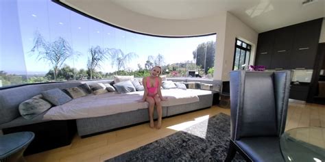 Rarity Fuck Elle Lee