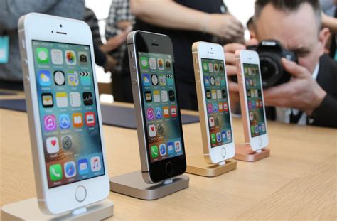 Apple's New iPhone SE: Everything We Know | PCMag