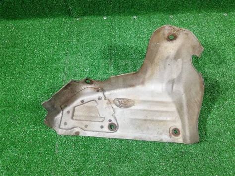 Купить Кожух выпускного коллектора Toyota Noah SF40 3S-FE 99г в ...