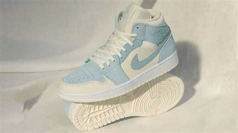 Air Jordan 1 Mid Se Light Blue White Da4666 100 Sneaker Daily