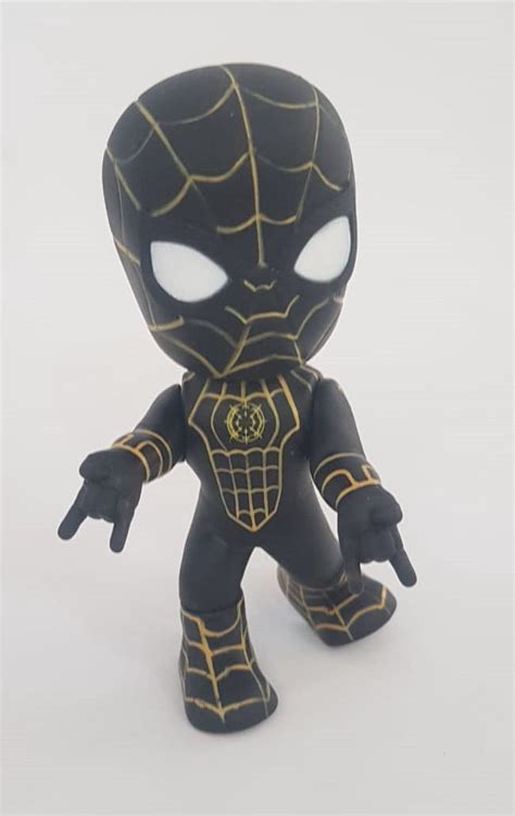 BONECO COLECIONÁVEL HOMEM ARANHA NEGRO DO GIRAFFAS PÉS BRAÇOS E