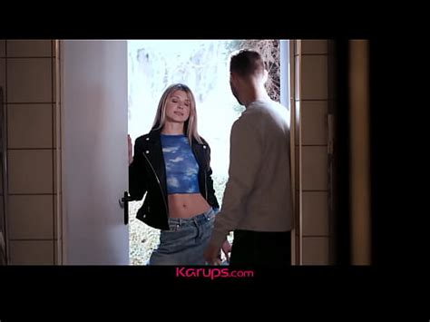 Gorgeous Horny Mom MILF Has Her Shaved Pussy Fucked Hard XNXX