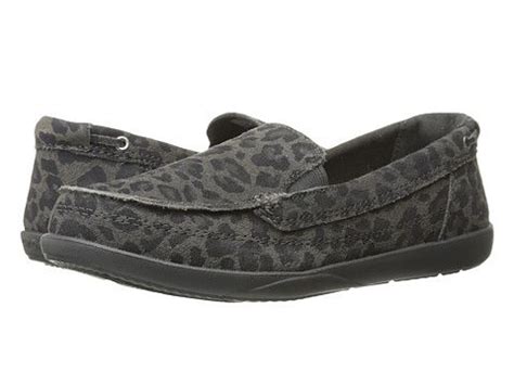 Crocs Walu Leopard Leather Loafer Light Grey Graphite Leopard Print