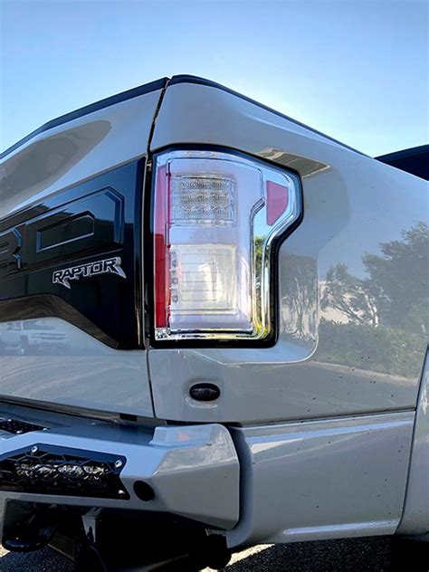 Recon Ford F150 15 17 And Raptor 17 20 Tail Lights Oled In Clear