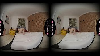 Morena Tatuada En Solitario Ashley Monta Un Juguete Sexual En Realidad Virtual XVIDEOS