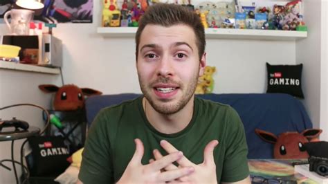 Oui Je Suis Gay MEME Newtiteuf YouTube