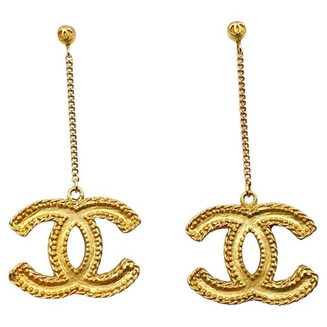 Chanel Iconic Gold Cc White Daisy Round Ring Large Piercing Earrings