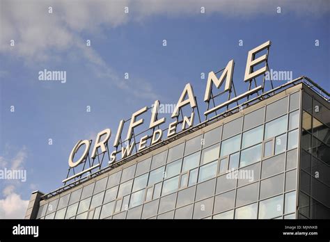 Oriflame hi-res stock photography and images - Alamy