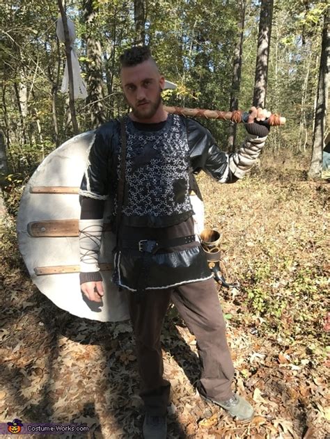 Ragnar Lothbrok Costume Photo 8 10