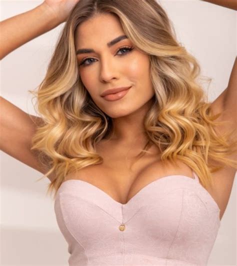 Nayane Apresenta Tend Ncias De Lingerie Para Aproveitar A Virada E In Cio De Em Grande