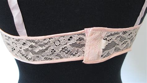 A Few Threads Loose Lingerie In Profile A Beautiful Lace Bra