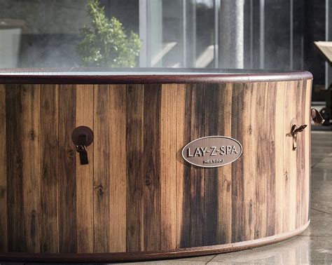 Wood Effect Inflatable Hot Tub