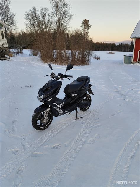 Yamaha Aerox Naked R Cm Kitee Skootteri Nettimoto
