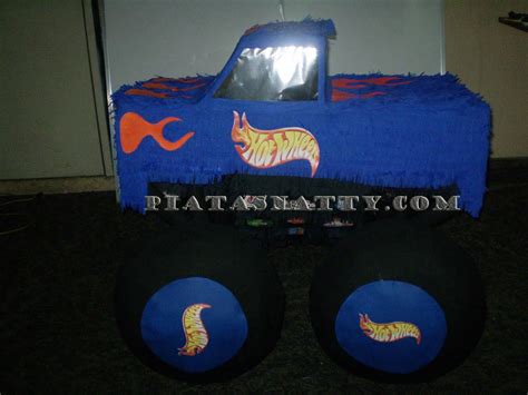 PIÑATAS NATTY PIÑATA DE HOT WHEELS