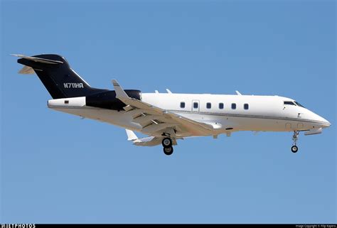 N711HA | Bombardier BD-100-1A10 Challenger 300 | Private | Filip Kapera ...