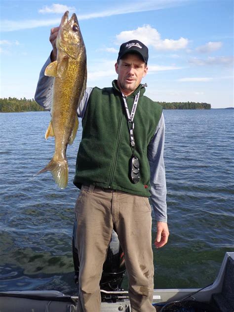 Ontario Hunting And Fishing At Camp Narrows Lodge Rainy Lake