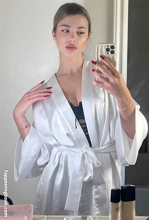 Arssenya Asya Arssenyav Nude OnlyFans Leaks Fappening Page FappeningBook