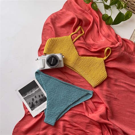 Braguita Golden Bikini Poetryarn Hotmart