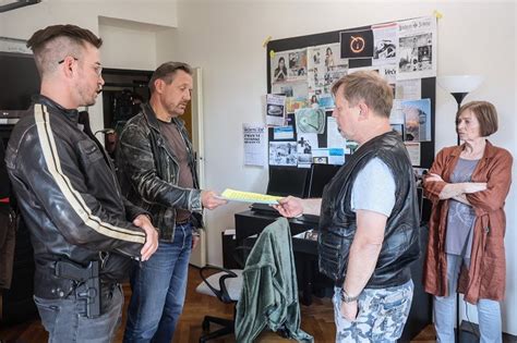 Polda Sex Drogy Rocknroll S E Galerie Z Epizody Sfd Cz