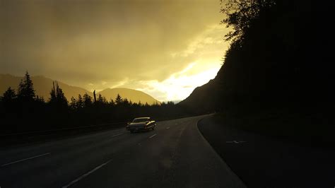 Drivers vent about the snoqualmie pass driving conditions online 2