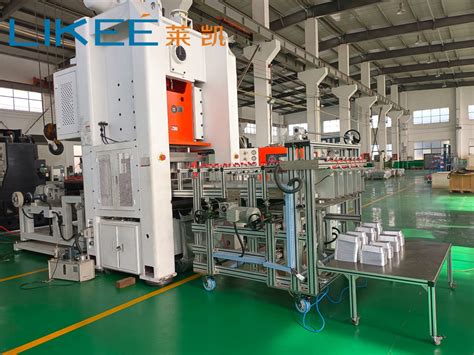 Semi Automatic 80 Ton Disposable Food Container Making Machine For