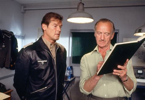 Classify British Actor David Niven