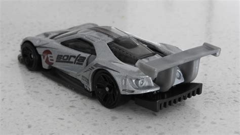 Hot Wheels Ford Gt Race Borla Speed Graphics Gry Metallic Silver