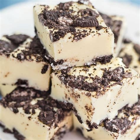 Three Ingredient Oreo Fudge Recipe