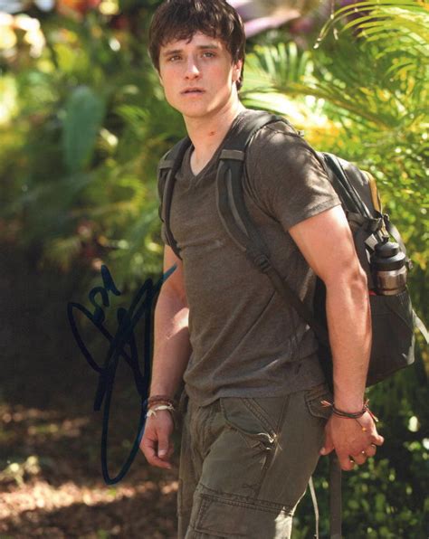 Josh Hutcherson Hot