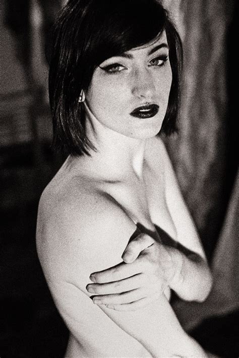 Compelling Nude Art Photography Curated By Photographer Retrogradeamnesiaart