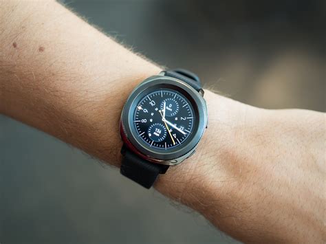Samsung Gear Sport review: The company's best smartwatch yet | Android ...
