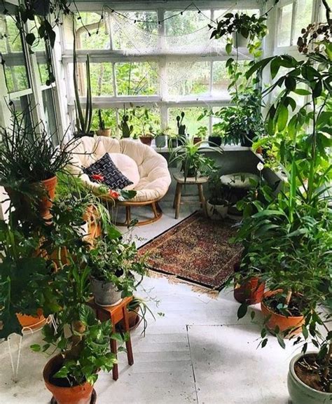 Small Yet Functional And Cool Sunrooms Shelterness