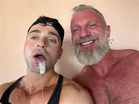 Hot Muscle Dads Page Lpsg