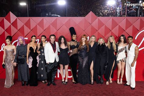 Olivia Culpo Displays Her Sexy Tits At The CFDA Fashion Awards Photos OnlyFans Leaked Nudes