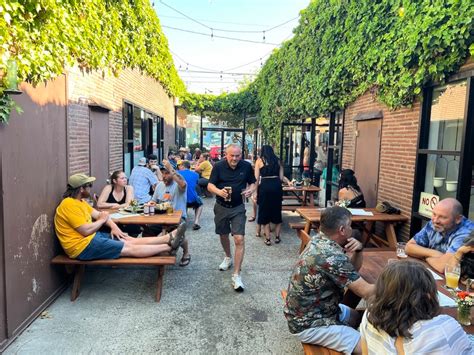 Brothers Cascadia Brewing Opening Evergreen Pub In Downtown Vancouver