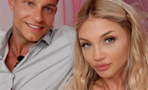 Caroline z Love Island w skąpym bikini Fanom opadły szczęki Bogini Szołbiznes MAXX